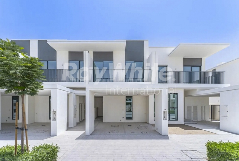 Near to Park | Single Row | Call Now Elora The Valley Dubai
