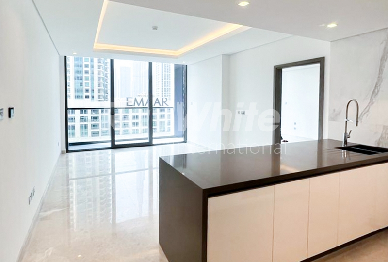 Luxury | Spacious | Burj Khalifa View The Sterling West Business Bay Dubai