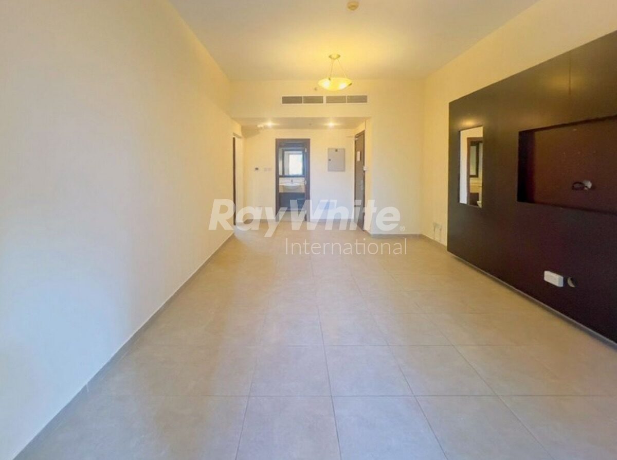 Spacious 1BR | Vacant and Ready to Move In Deema Residence Barsha Heights(Tecom) Dubai
